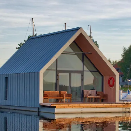 Lodge Na Wodzie Na Mazurach Pisz
