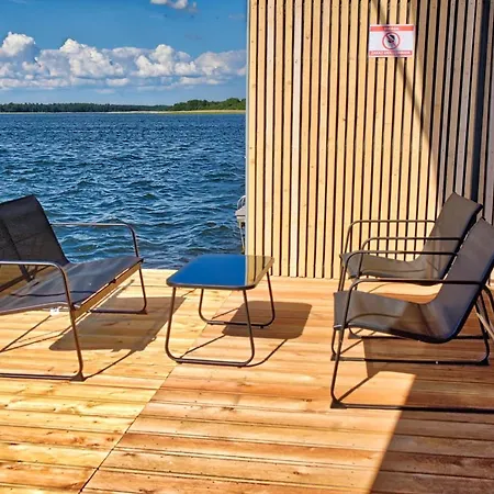 Lodge Na Wodzie Na Mazurach *