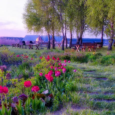 Na Wodzie Na Mazurach Lodge *