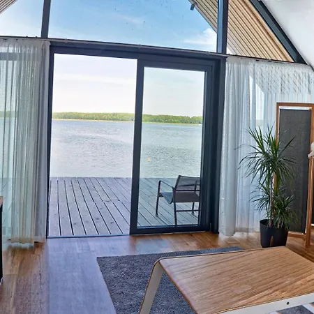 Na Wodzie Na Mazurach Lodge Pisz